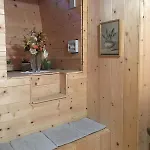 Glicine, San Zeno Di Montagna. Chalet *