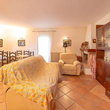 Glicine, San Zeno Di Montagna. *