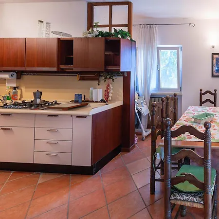 Chalet Glicine, San Zeno Di Montagna.