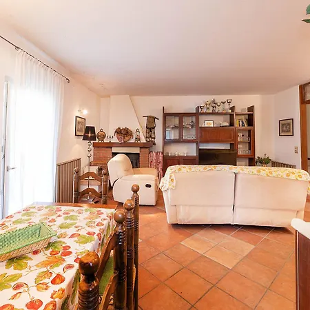 Chalet Glicine, San Zeno Di Montagna. *