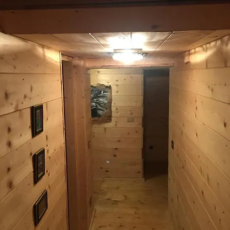 Chalet Glicine, San Zeno Di Montagna.